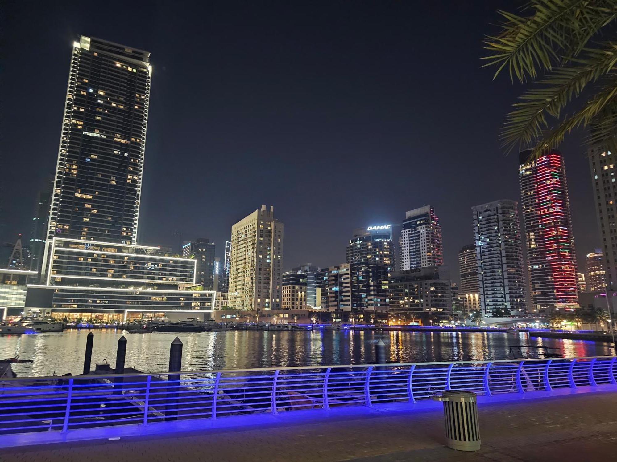 Luxurious Large 2br With Marina And Sea Views Appartement
